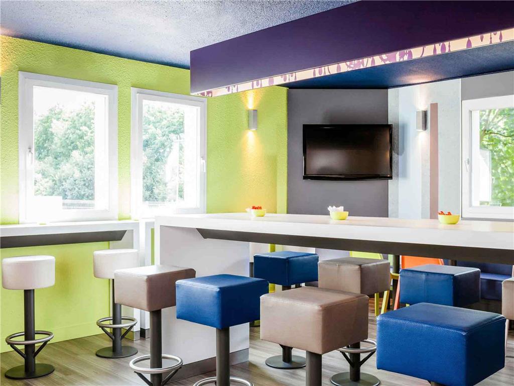 Ibis Budget Nantes Nord Saint Herblain Restaurant foto